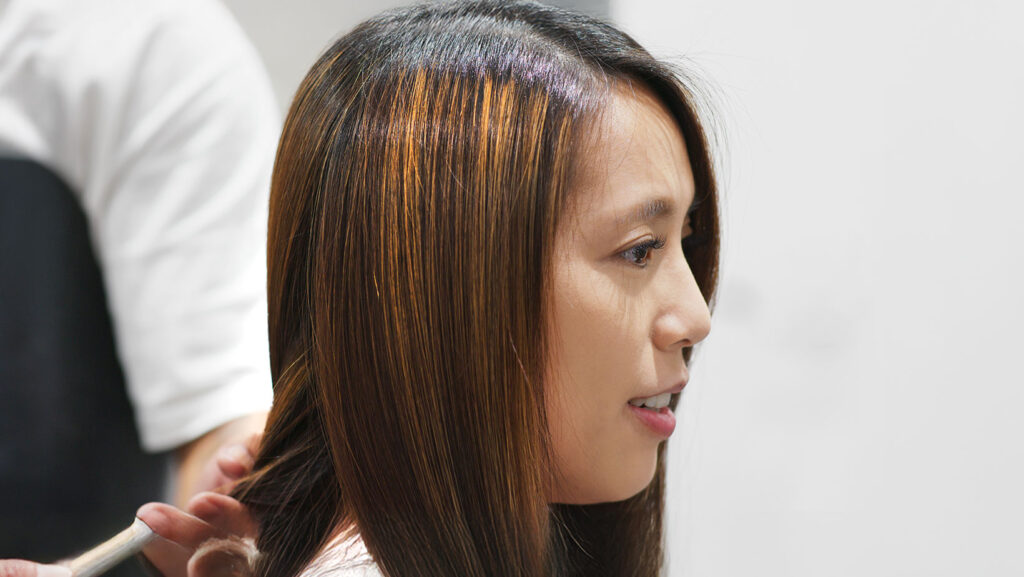 Why Are My Highlights Stripey, and How Can I Fix Them? Vakkar Salon